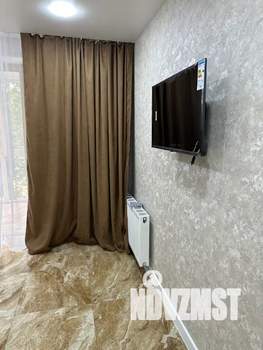 Студия квартира, посуточно, 20м2, 1/5 этаж