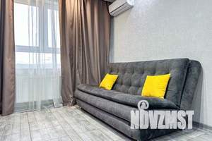 1-к квартира, посуточно, 45м2, 13/25 этаж