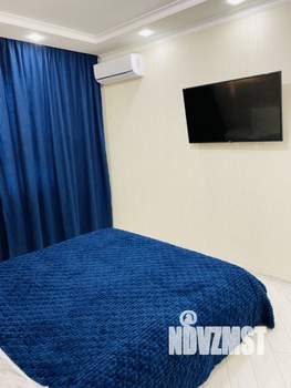 1-к квартира, посуточно, 45м2, 13/25 этаж