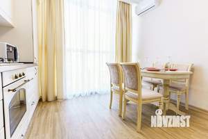 1-к квартира, посуточно, 43м2, 1/1 этаж