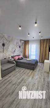 1-к квартира, посуточно, 38м2, 3/8 этаж