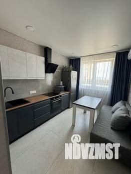 1-к квартира, посуточно, 37м2, 3/20 этаж