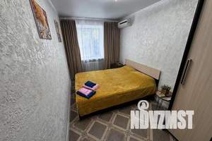 3-к квартира, посуточно, 54м2, 1/5 этаж
