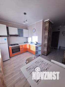 1-к квартира, посуточно, 37м2, 9/10 этаж
