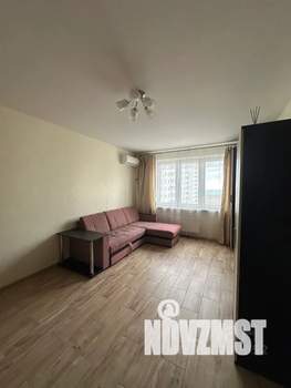 1-к квартира, посуточно, 40м2, 10/16 этаж