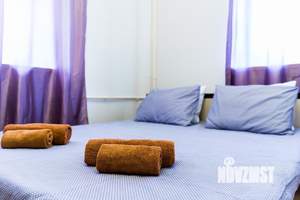 2-к квартира, посуточно, 42м2, 1/1 этаж