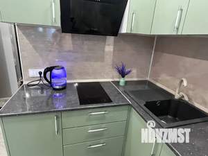 Студия квартира, посуточно, 30м2, 13/20 этаж