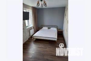 2-к квартира, посуточно, 40м2, 18/20 этаж