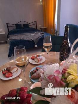 Студия квартира, посуточно, 35м2, 12/20 этаж