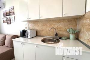 1-к квартира, посуточно, 43м2, 12/25 этаж