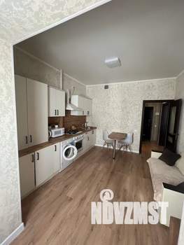 1-к квартира, посуточно, 44м2, 2/8 этаж