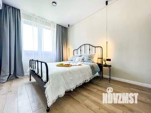 2-к квартира, посуточно, 39м2, 14/20 этаж