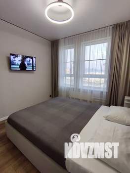 1-к квартира, посуточно, 35м2, 12/25 этаж