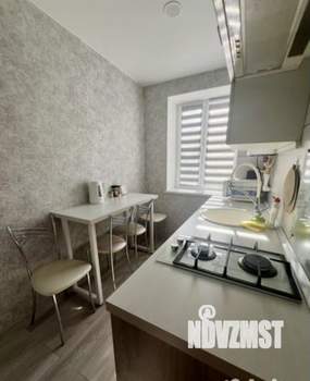 2-к квартира, посуточно, 43м2, 1/2 этаж