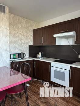 2-к квартира, посуточно, 65м2, 3/16 этаж