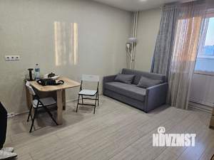 Студия квартира, посуточно, 41м2, 20/20 этаж