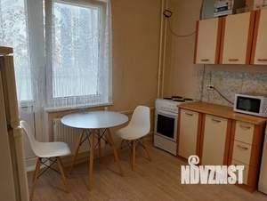 1-к квартира, посуточно, 39м2, 2/16 этаж