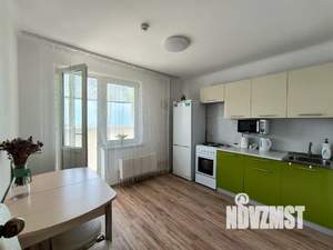 1-к квартира, посуточно, 38м2, 11/16 этаж