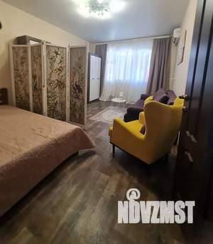1-к квартира, посуточно, 40м2, 8/10 этаж