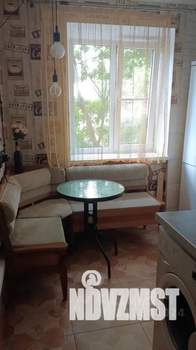 2-к квартира, посуточно, 44м2, 1/5 этаж