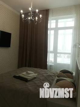 1-к квартира, посуточно, 40м2, 15/16 этаж