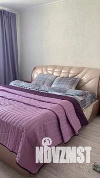 2-к квартира, посуточно, 57м2, 1/1 этаж