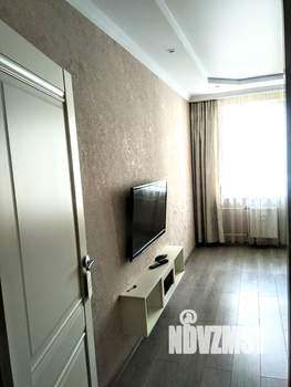 1-к квартира, посуточно, 43м2, 7/10 этаж