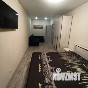 1-к квартира, посуточно, 41м2, 8/20 этаж