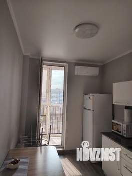 1-к квартира, посуточно, 38м2, 9/18 этаж