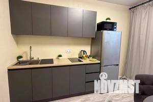 1-к квартира, посуточно, 40м2, 6/23 этаж