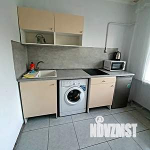 1-к квартира, посуточно, 27м2, 1/4 этаж