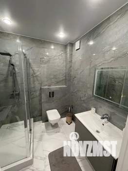 1-к квартира, посуточно, 40м2, 8/24 этаж