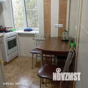 1-к квартира, посуточно, 32м2, 4/4 этаж