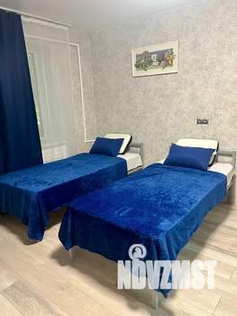 2-к квартира, посуточно, 42м2, 1/2 этаж