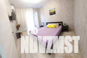 1-к квартира, посуточно, 43м2, 3/9 этаж