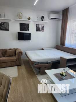 Студия квартира, посуточно, 35м2, 10/20 этаж