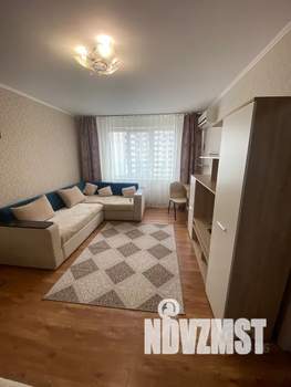 1-к квартира, посуточно, 38м2, 6/16 этаж