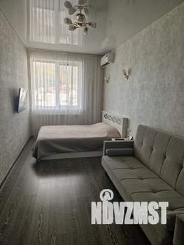 1-к квартира, посуточно, 38м2, 3/3 этаж