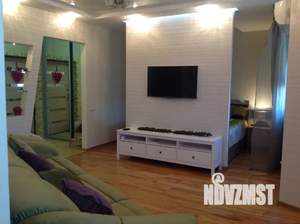 1-к квартира, посуточно, 55м2, 13/16 этаж