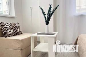 1-к квартира, посуточно, 38м2, 2/8 этаж