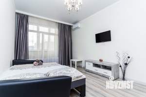 1-к квартира, посуточно, 42м2, 1/1 этаж