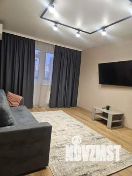 2-к квартира, посуточно, 63м2, 4/12 этаж