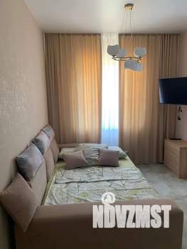 1-к квартира, посуточно, 38м2, 18/21 этаж