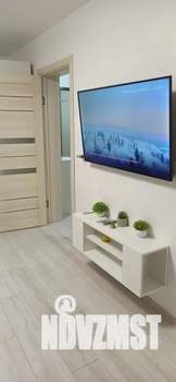 1-к квартира, посуточно, 40м2, 6/18 этаж