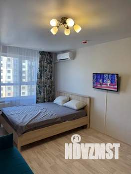 1-к квартира, посуточно, 39м2, 13/16 этаж