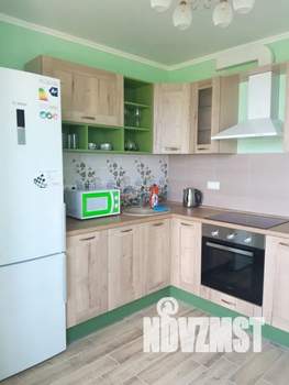 1-к квартира, посуточно, 40м2, 6/16 этаж