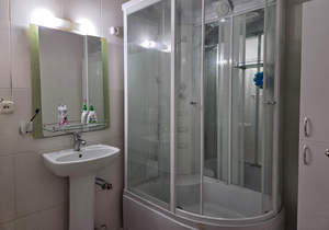 3-к квартира, на длительный срок, 64м2, 1/10 этаж