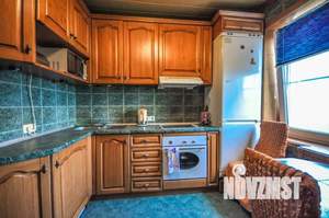 2-к квартира, посуточно, 50м2, 1/1 этаж