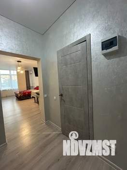 Студия квартира, посуточно, 38м2, 2/5 этаж