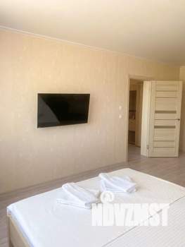 2-к квартира, посуточно, 56м2, 13/16 этаж